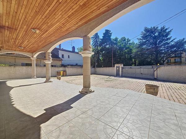 Villa  4 pièce(s) 120 m2