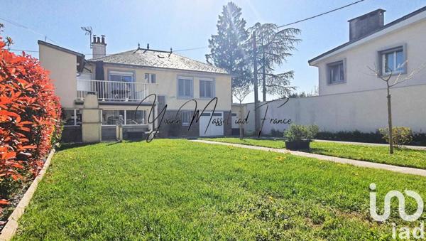 Maison traditionnelle 5 pièces de 103 m² à Réquista (12170)