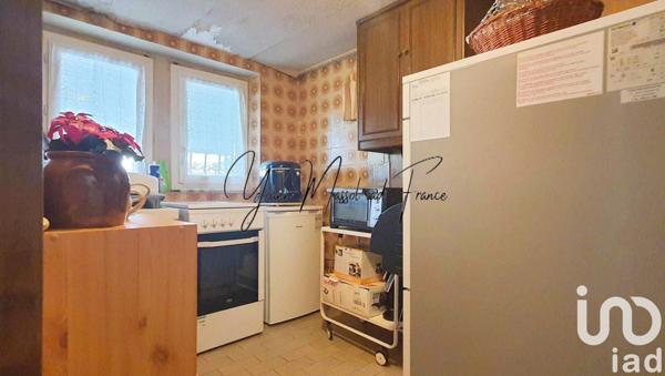 Maison traditionnelle 5 pièces de 103 m² à Réquista (12170)