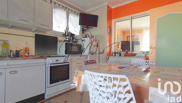 Maison traditionnelle 5 pièces de 103 m² à Réquista (12170)