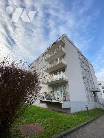 TASSIN LA DEMI-LUNE
APPARTEMENT T4