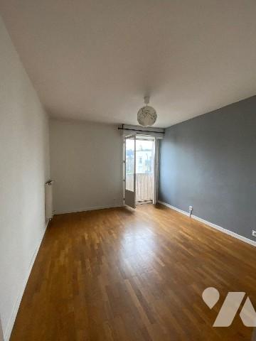 TASSIN LA DEMI-LUNE
APPARTEMENT T4