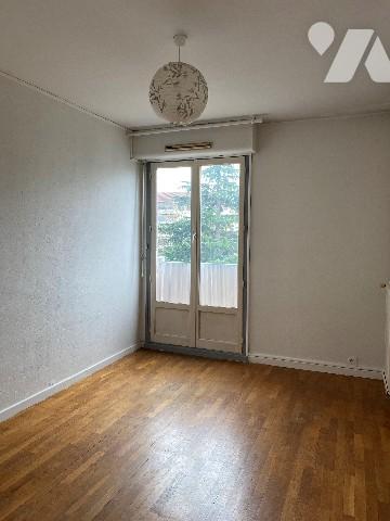 TASSIN LA DEMI-LUNE
APPARTEMENT T4