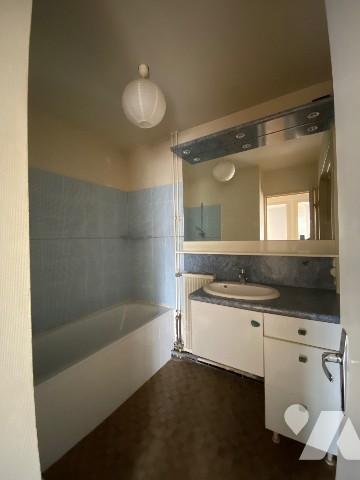 TASSIN LA DEMI-LUNE
APPARTEMENT T4