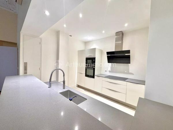 Vente Appartement 7 pièces 180 m2 à Clermont-Ferrand