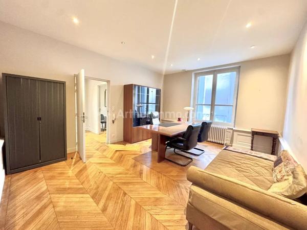 Vente Appartement 7 pièces 180 m2 à Clermont-Ferrand