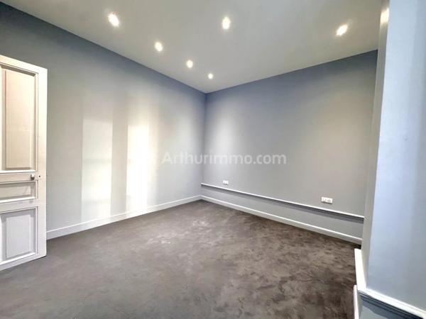 Vente Appartement 7 pièces 180 m2 à Clermont-Ferrand