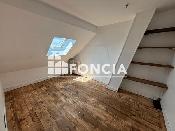 Location Maison 9 pièces 186.3 m² - 24 AVENUE BOURBAKI St Maur Des Fosses 94100