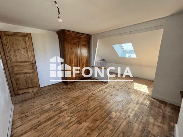 Location Maison 9 pièces 186.3 m² - 24 AVENUE BOURBAKI St Maur Des Fosses 94100