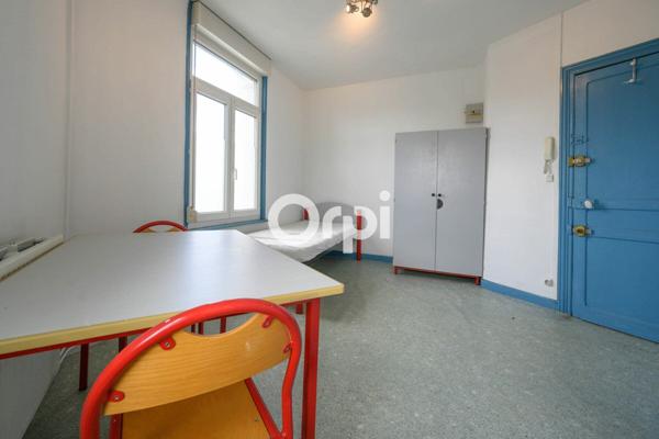 Immeuble à vendre    14 pièces •  Valenciennes