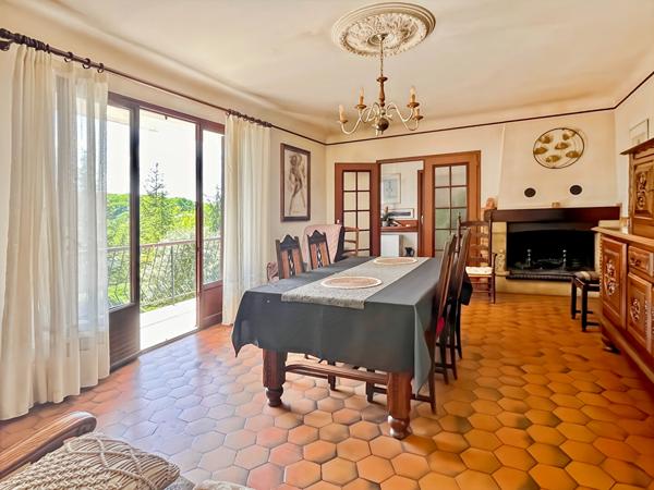 Maison Montayral 6 pièce(s) 125 m2