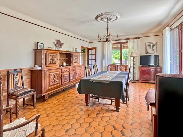 Maison Montayral 6 pièce(s) 125 m2