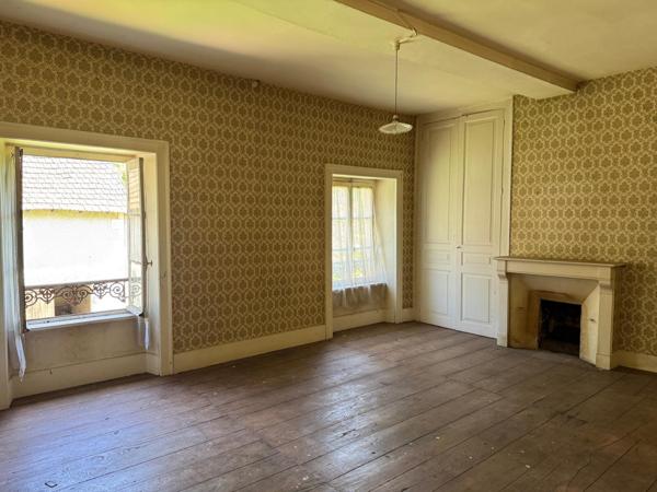 Un mot : magique !     240 m2 voire beaucoup plus !