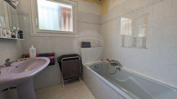 Maison 4 chambre(s) à vendre - Saint-Palais-sur-Mer, Charente-Maritime - 17