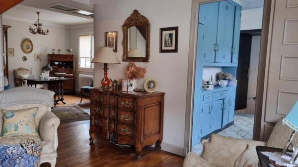 BRIVE - MAISON DE 2 CHAMBRES EN CENTRE VILLE