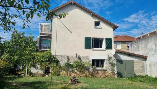 BRIVE - MAISON DE 2 CHAMBRES EN CENTRE VILLE