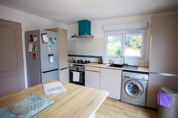 Maison rénovée avec grand terrain naturel à 400 m de la mer ,Pleubian / L'Armor