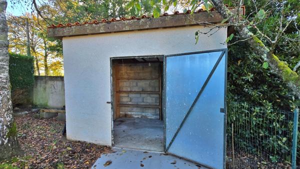 Pavillon 6p sur sous-sol complet + Garage + Dépendances - Proche Saint-Junien - Environnement campagne