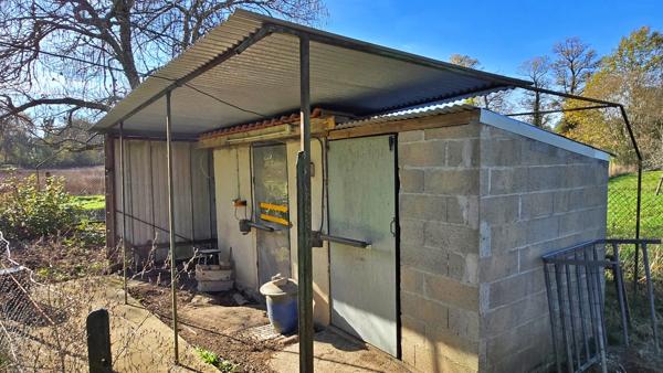 Pavillon 6p sur sous-sol complet + Garage + Dépendances - Proche Saint-Junien - Environnement campagne