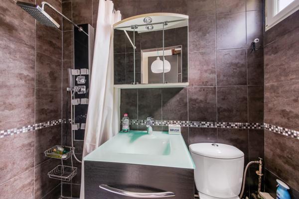 Grand Studio Paris 10e