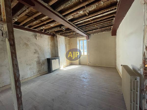 Vente appartement Pontivy : 55 000 € - AJP Immobilier Pontivy