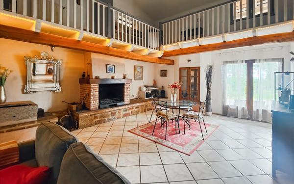 Maison à vendre    4 pièces •  Caussade