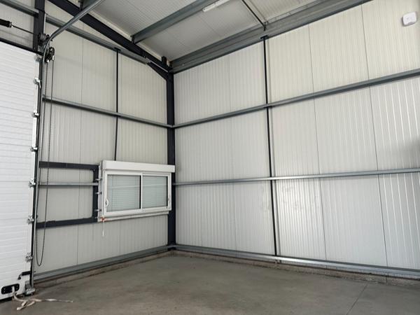 Local commercial Pont L'abbe D'arnoult 210 m2