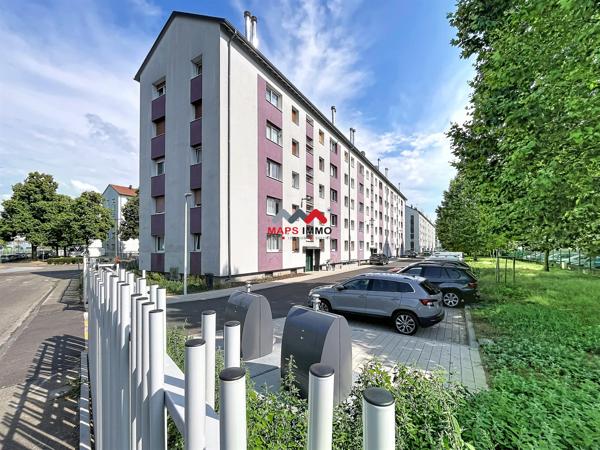 Appartement
                                                                                                                                                                                                                                                                                                                        4 pièce(s)                                                                                                                                                                                                          3 chambre(s)                                                                                                                                                                                                          70  m²