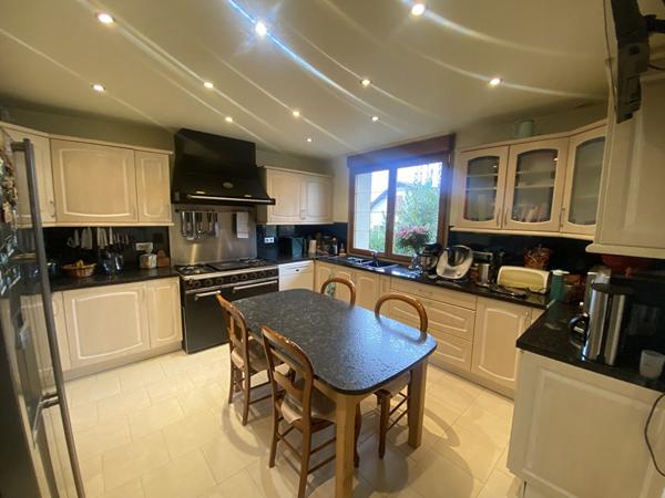 Maison Drancy 6 pièce(s) 156 m2 311 M2 Terrain