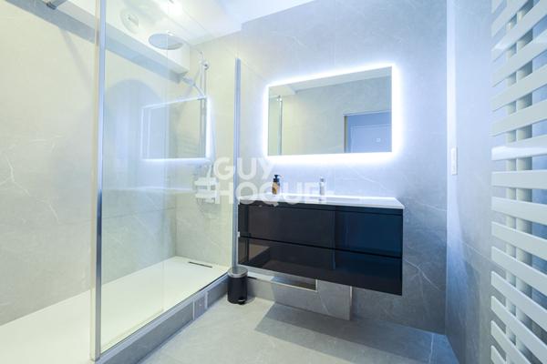 Appartement Paris 5 pièce(s) 91.43 m2