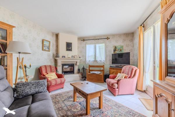 Maison à vendre 299 000 € Coutras 7 p 142 m² DPE D