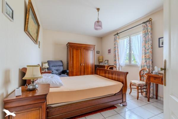 Maison à vendre 299 000 € Coutras 7 p 142 m² DPE D