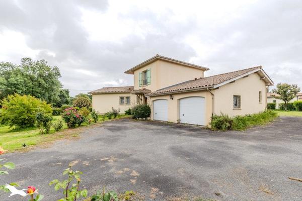 Maison à vendre 299 000 € Coutras 7 p 142 m² DPE D