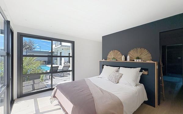 Maison à vendre    5 pièces • 184 m2 Anglet