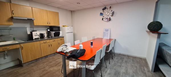 Location de bureaux petites surfaces à Meyzieu avec loyer tout inclus