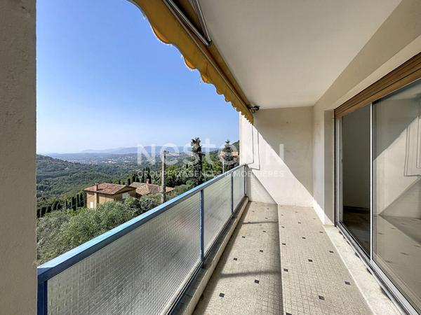 Appartement 2 pièces à vendre à Grasse avec vue mer