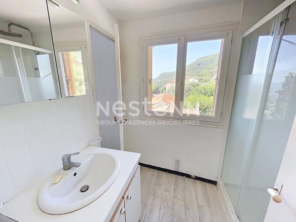 Appartement 2 pièces à vendre à Grasse avec vue mer