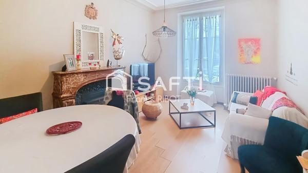 Maison de 205m2 avec jardin, garage, et caractère