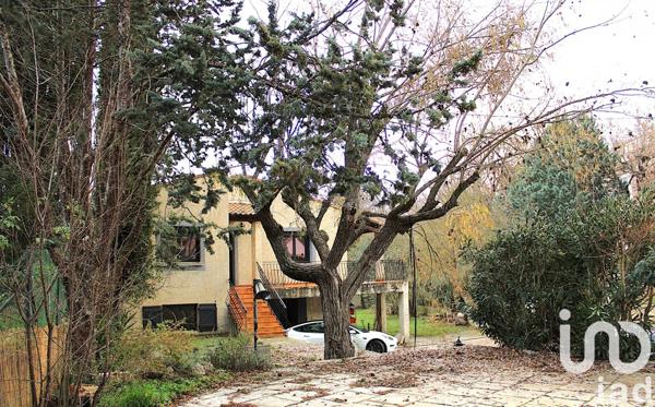 Maison 6 pièces de 168 m² à Gréasque (13850)