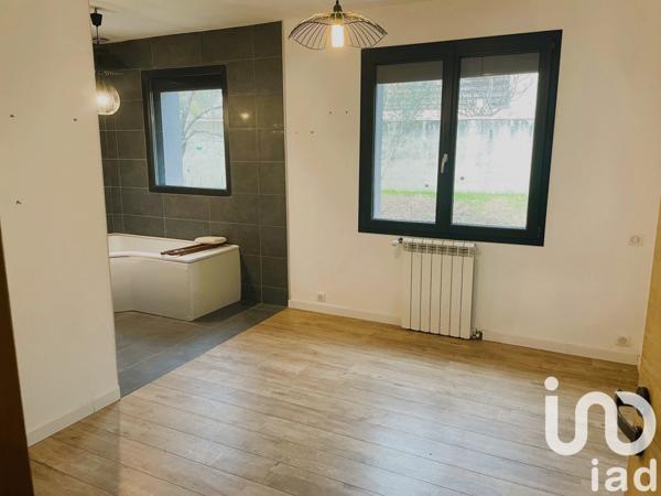 Maison 6 pièces de 168 m² à Gréasque (13850)