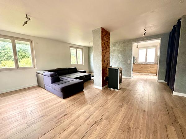 Maison  4 pièce(s) 90 m2
