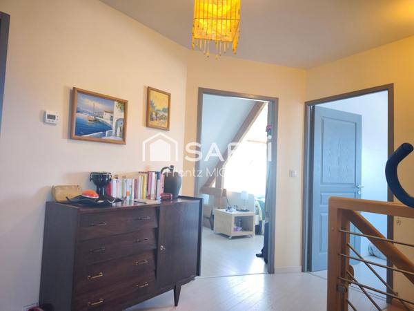3 km de la plage, jolie contemporaine de 6 chambres