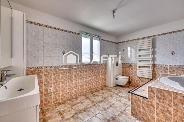 Maison familiale avec terrasse à 9min du métro