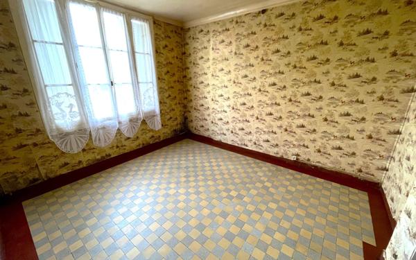 Maison à vendre    3 pièces • 81 m2 Argences