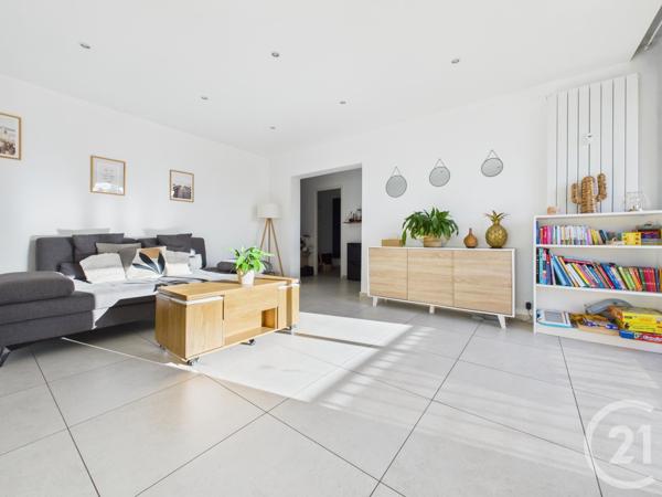 Appartement F3 à vendre  3 pièces - 66,38 m2 LA VALETTE DU VAR - 83