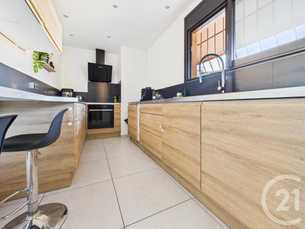 Appartement F3 à vendre  3 pièces - 66,38 m2 LA VALETTE DU VAR - 83