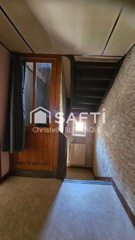 À Vendre – Petite maison de village pleine de potentiel – Barrou (37350)