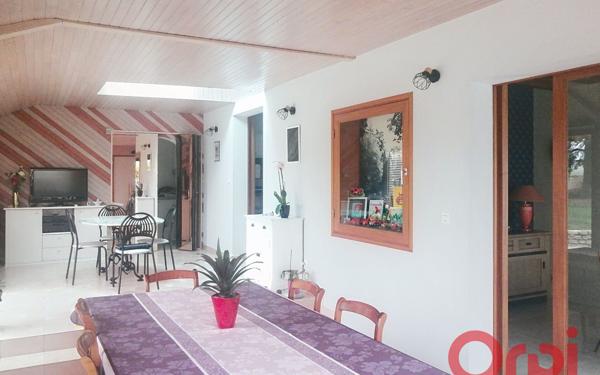 Maison à vendre    5 pièces •  Monnaie