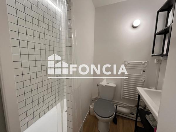 Location Studio meublé 27.81 m² - 56 RUE DONISSAN Bordeaux 33000