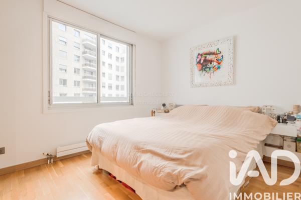 Appartement à vendre 4 pièces 97 m² Courbevoie